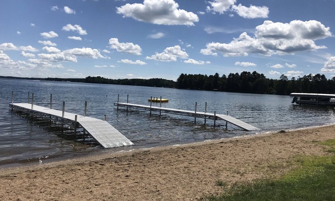 Crandon Condo | Classic waterfront property on Lake Metonga