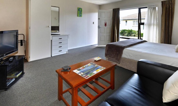 Upper Riccarton Hotel | Classique Lodge Motel