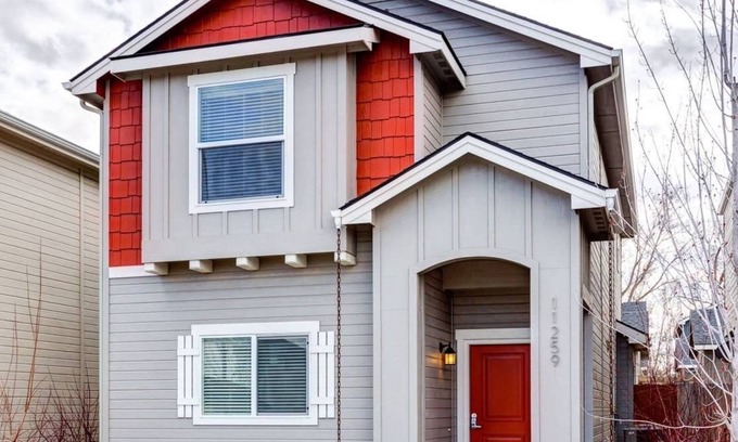 West Valley House | Classy Home By The Village | Boise Town Square-59