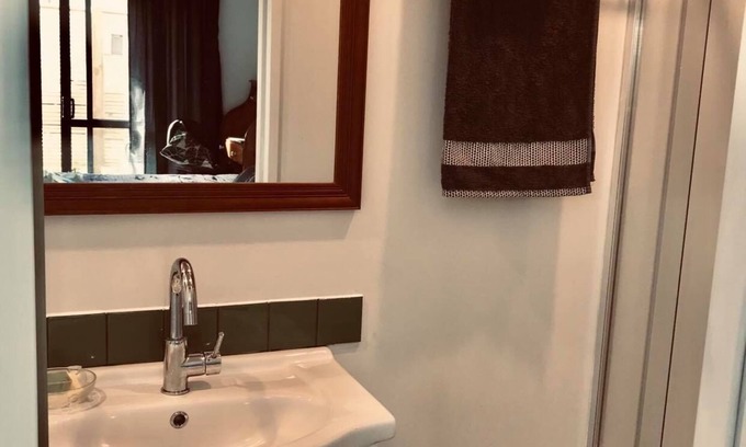Hamilton North Apartment | Classy Suite @ Heaphy Tce - Close to river, near Claudelands Arena