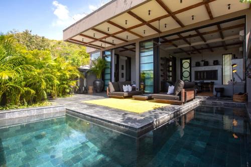 Plai Laem Villa | Clay Hut 2 Bedroom Luxury Villa