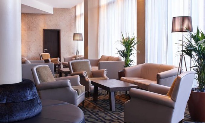 Holbeck Hotel | Clayton Hotel Leeds