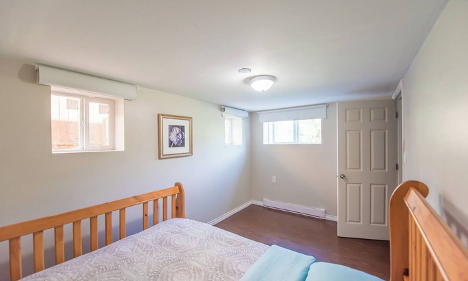Burnaby House | Clean 4 Bedroom Basement Suite at Burnaby Metrotown Neighbourhood