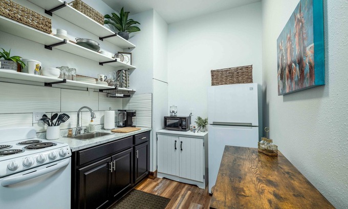 Bozeman Condo | Clean and Cozy Main Street Condo
