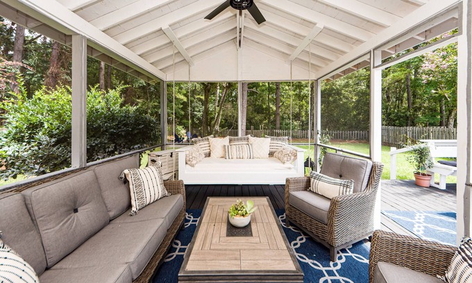 Mount Pleasant House | Clean Coastal Cottage 5min to beach & 15min to Charleston