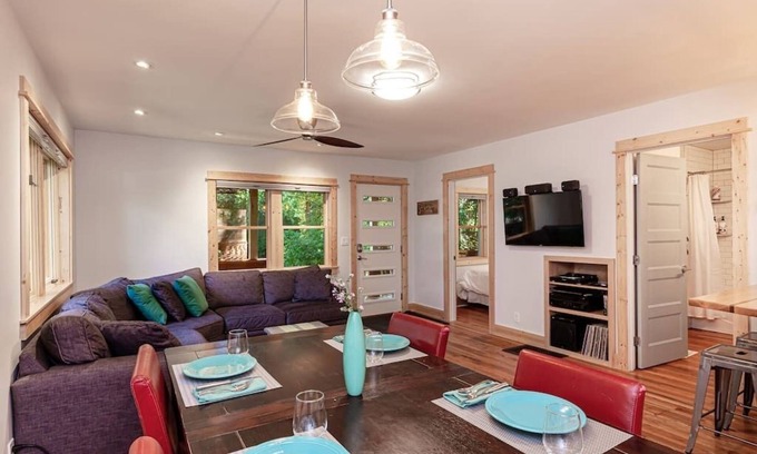 Bozeman House | Clean, Private, Historic, Downtown Bozeman Home