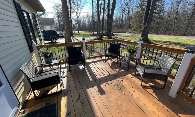Higgins Lake House | Clean, Quiet, Comfortable. Close to popular South Higgins area destinations.