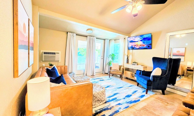 Mid America Condo | Clearwater Golden Escape