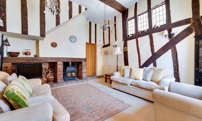 Lavenham House | Clematis Cottage - Two Bedroom House, Sleeps 4