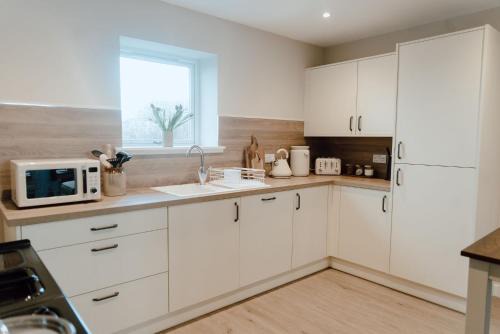 Arnol House | Cleod9 -Croft house at 9 Garenin