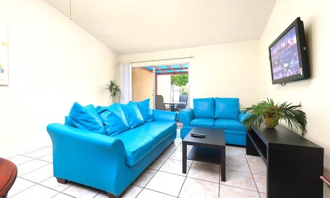 Brownsville Condo | Clide's Mansion, Cozy 2BD/2BA w/Private Yard!