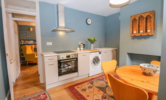 Lewes Cottage | Cliffe Cottage