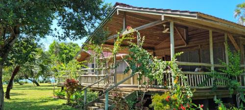 Kutani Ski Chalet | Cliffside Amani Wooden Villa with Stunning Ocean Views for an Authentic Tanzanian Escape
