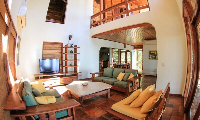 Playa La Redonda House | Cliffside home in spectacular Redonda Bay