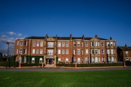 Lytham St. Anne's Hotel | Clifton Arms Hotel