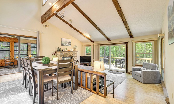 Gouldsboro House | Clifton Township Home w/Deck & Heated Sunroom!