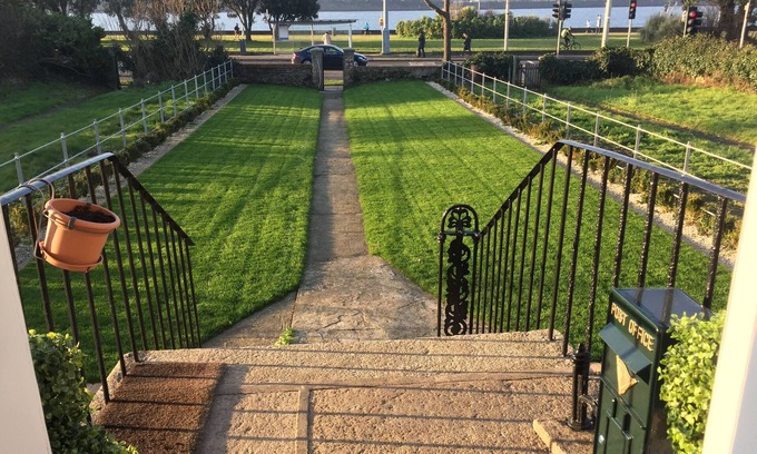 Clontarf Apartment | Clontarf Seafront Luxury