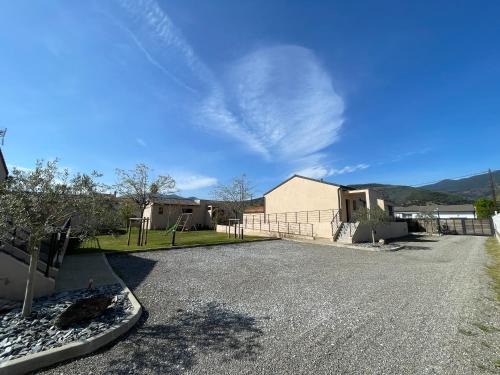 Lucciana House | CLOS ARIA NOVA