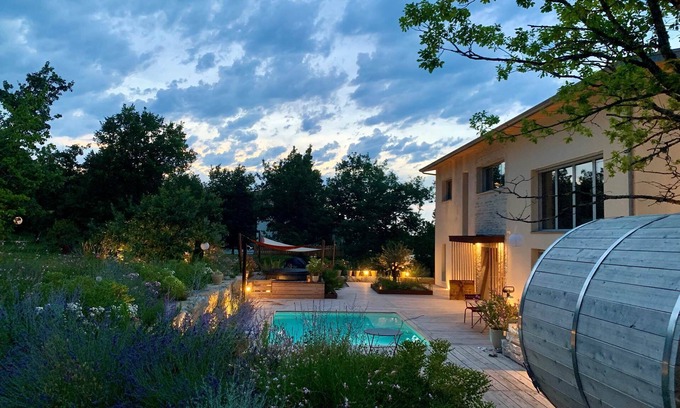 Labastide-Marnhac Villa | CLOS DE LA FONTAINE (Complete house - sleeps 10)