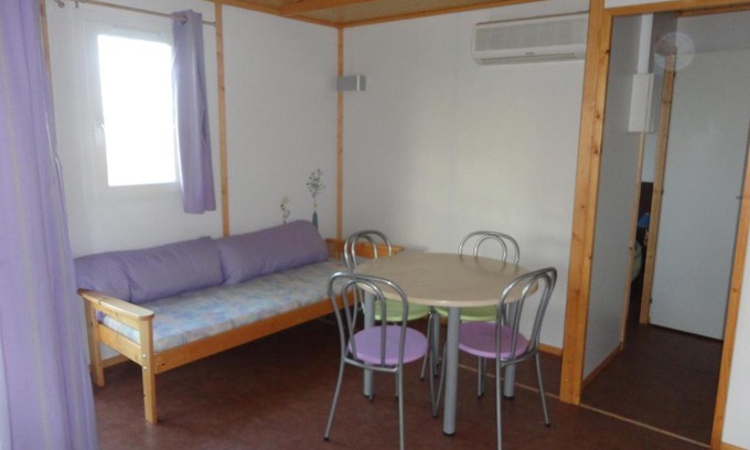 Castillonnes Ski Chalet | clos du celine