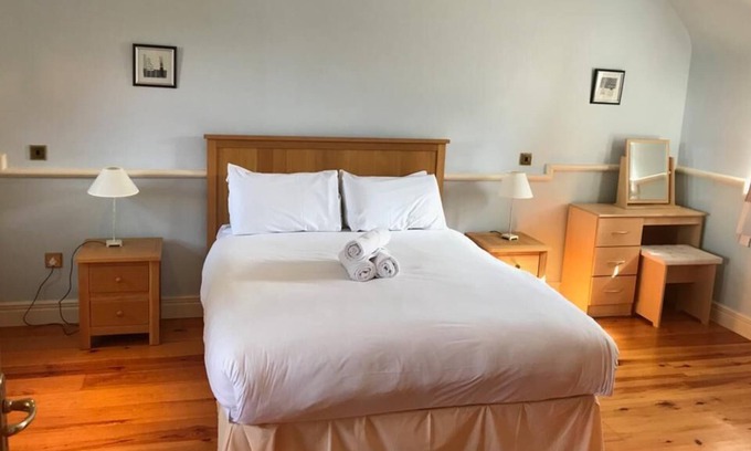 Cornamona Cabin | Clos Na Feirme, County Galway , F12 P232