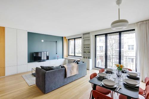 Neuilly-sur-Seine Apartment | Close Bois de Boulogne-Arc de Triomphe in Paris