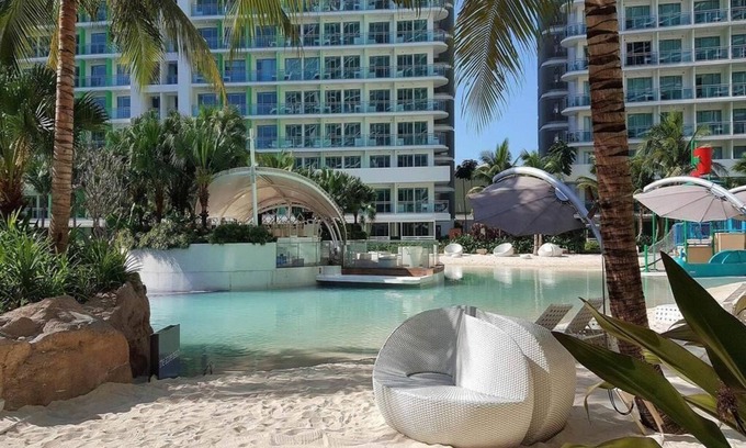 Don Bosco Condo | Close by to airports, commercial and business districts
