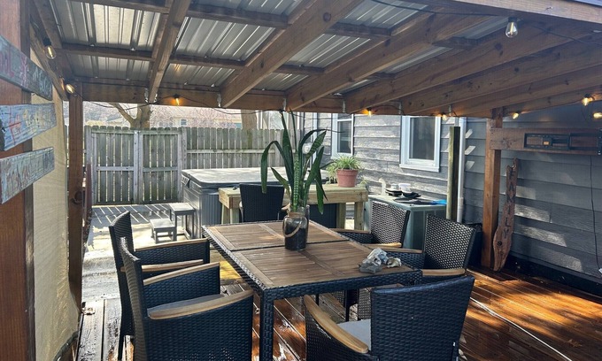 Hudsonville House | Close to City and Beaches, Pets Welcome, Hot Tub and Seasonal Pool