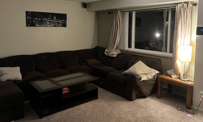 Lakewood House | Close to downtown Denver and Red Rocks!