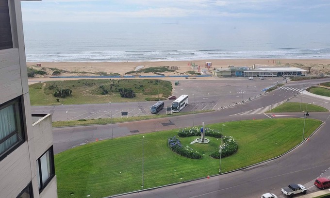 San Rafael Apartment | Close to everything, 12th Floor V/Sea, Garage, Family Friendly.