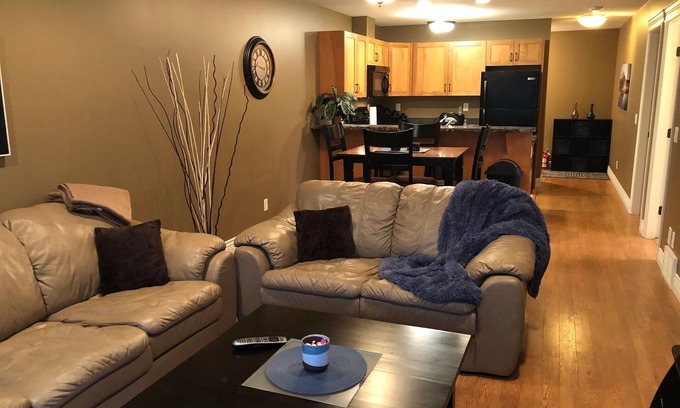 Sicamous Condo | Close to everything: shopping, beach, boating, hiking, golfing or just relaxing!