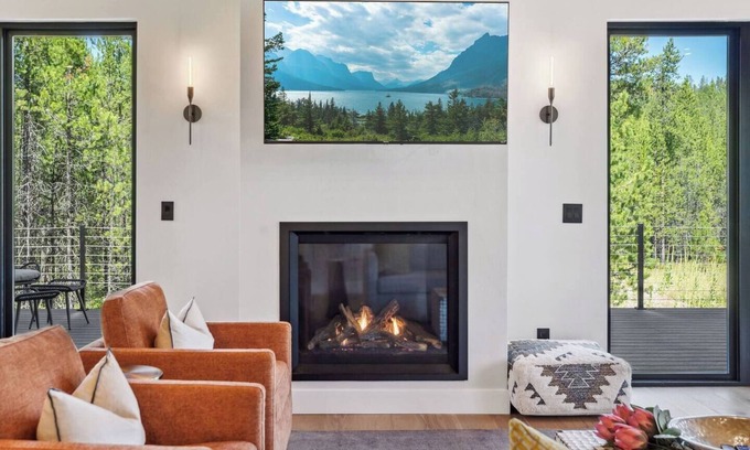 Whitefish House | Close to Glacier Park Entrance