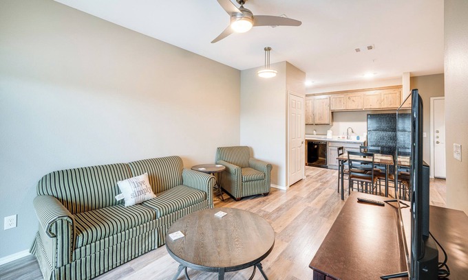 Bonham Apartment | Close to Lakes & Museums: Bonham Vacation Rental