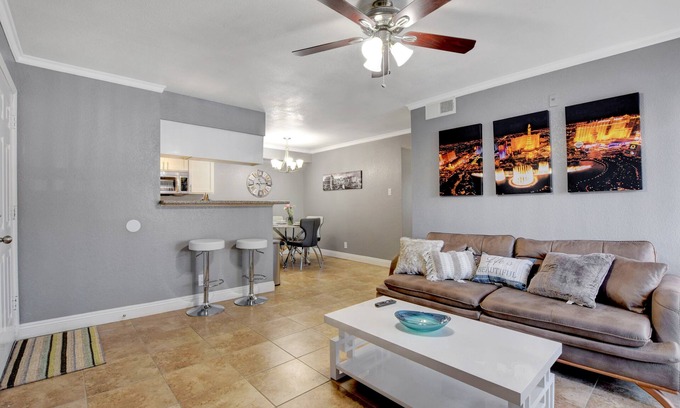 Paradise Condo | Close to LV Strip! Convenient, Modern Bright, Brand New Condo, Community Pool!