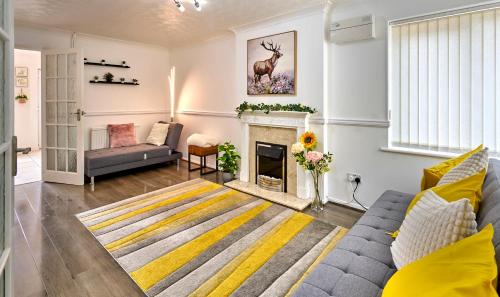 Milton Keynes House | Close to Milton Keynes city center