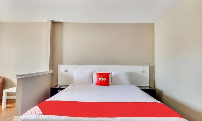 Elk City House | Close to National Route 66 Museum! Budget-Friendly, FREE Parking!