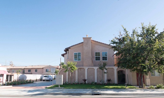 East Side Costa Mesa Condo | Close to Newport Beach And Disneyland