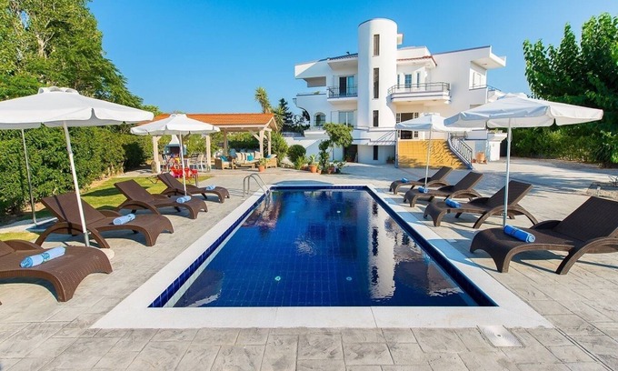Faliraki Villa | close to sandy beach in Faliraki Villa with private pool