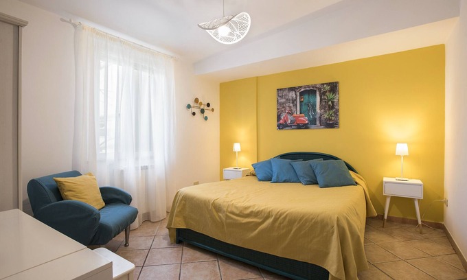 Tuscolano House | Close to the center: House with garden