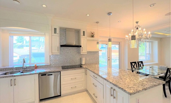 Dunbar House | Close to UBC, St. George School, beautiful house