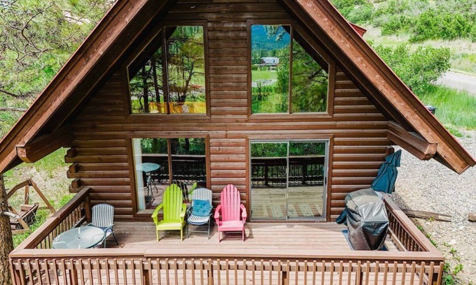 San Juan River Village Cabin | Close to Wolf Creek, Fish San Juan River, Escape the Crowds