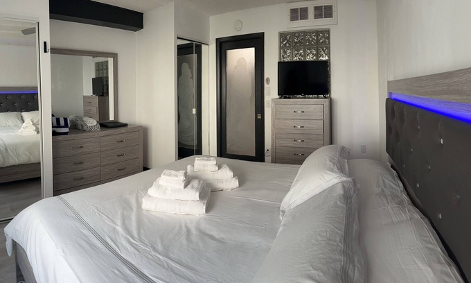 Lutz Condo | CLOTHING OPTIONAL NUDEST RESORT Lovers Cove located in Paradise Lakes