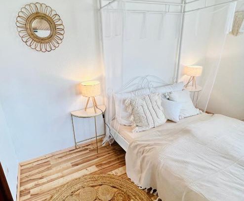 Homburg Apartment | Cloud 9 , Apartment mit Garage und Garten in Nähe der Uniklinik, Bosch, Ina Schaeffler