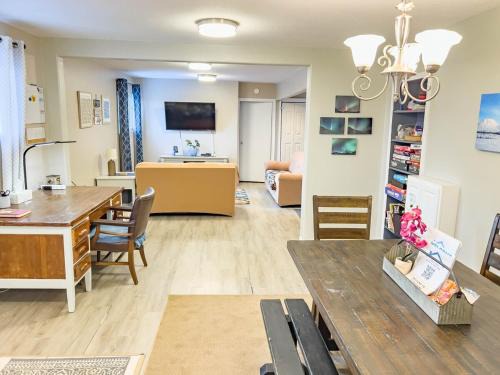 Big Lake House | Cloud Nine Cottage