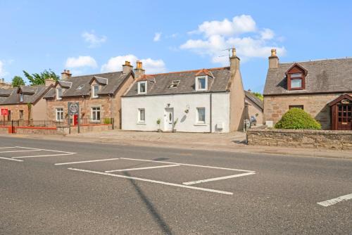 South Galson House | Cloudhowe 4 Bedroom Cottage - Inverness
