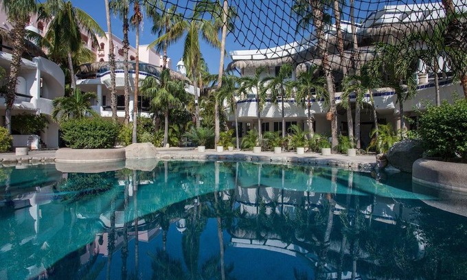 El Medano Ejidal Hotel | Club Cascadas de Baja