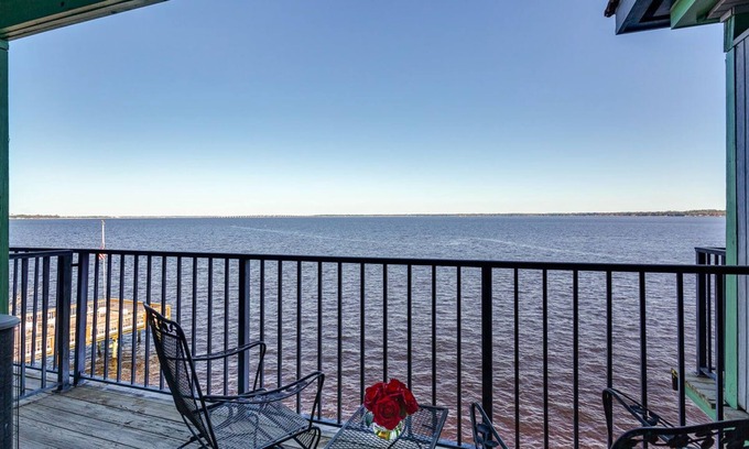 Orange Park Bed & Breakfast | Club Continental