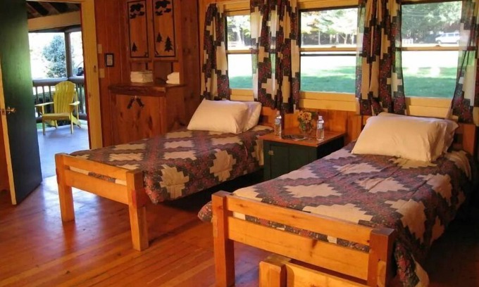 South Kent House | Club Getaway Mountain View 2
