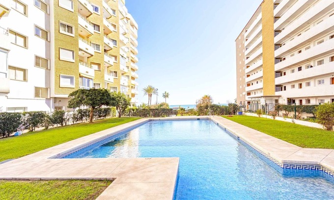Torreblanca Apartment | Club Maritimo Front line Beach Apartments