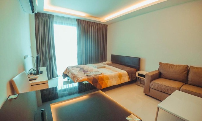 North Pattaya Apartment | Club Royal suites